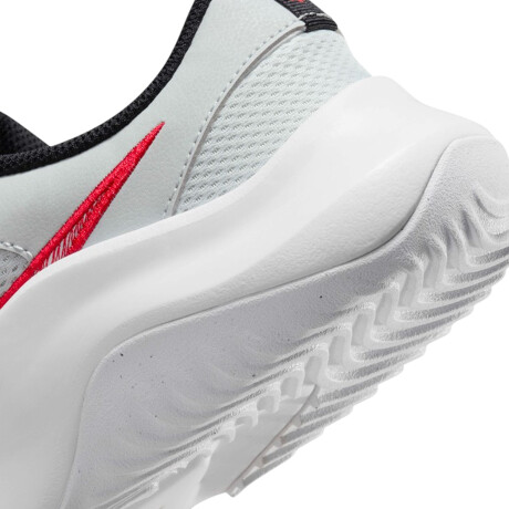 Championes Nike M Legend Essential 3 Nn Black