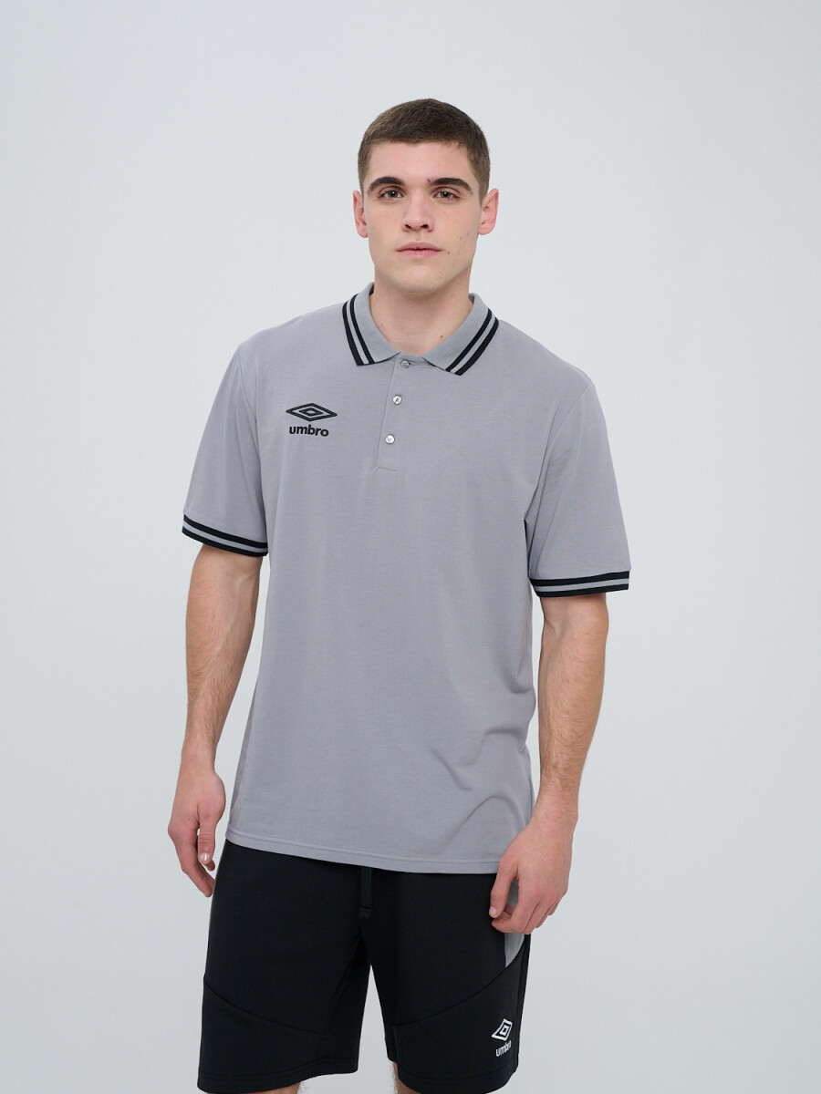 REMERA POLO DELTA Umbro Hombre - 005 