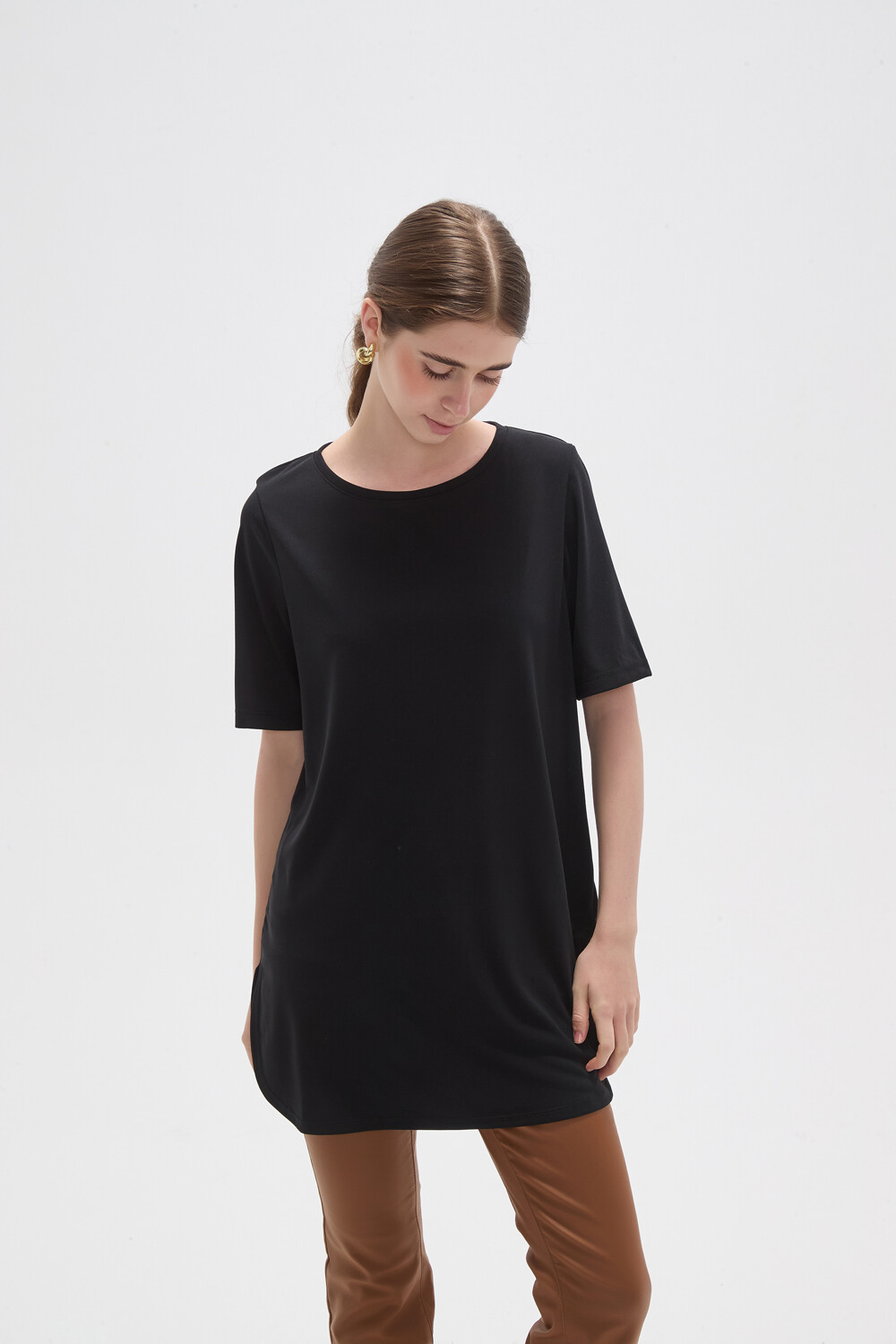 Remera Olvyn Negro