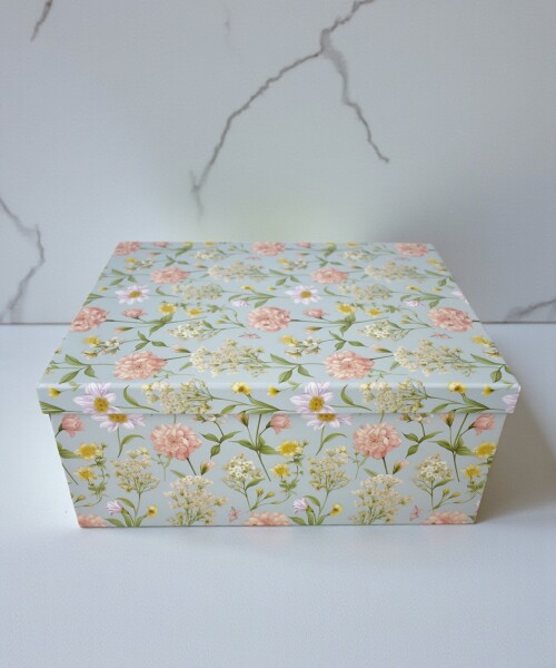 Caja rigida - flores - 24,5 x 32x5 x 14 Caja rigida - flores - 24,5 x 32x5 x 14