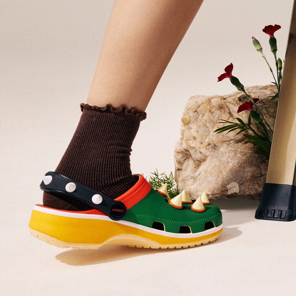 Crocs Classic Bowser Clog Multi