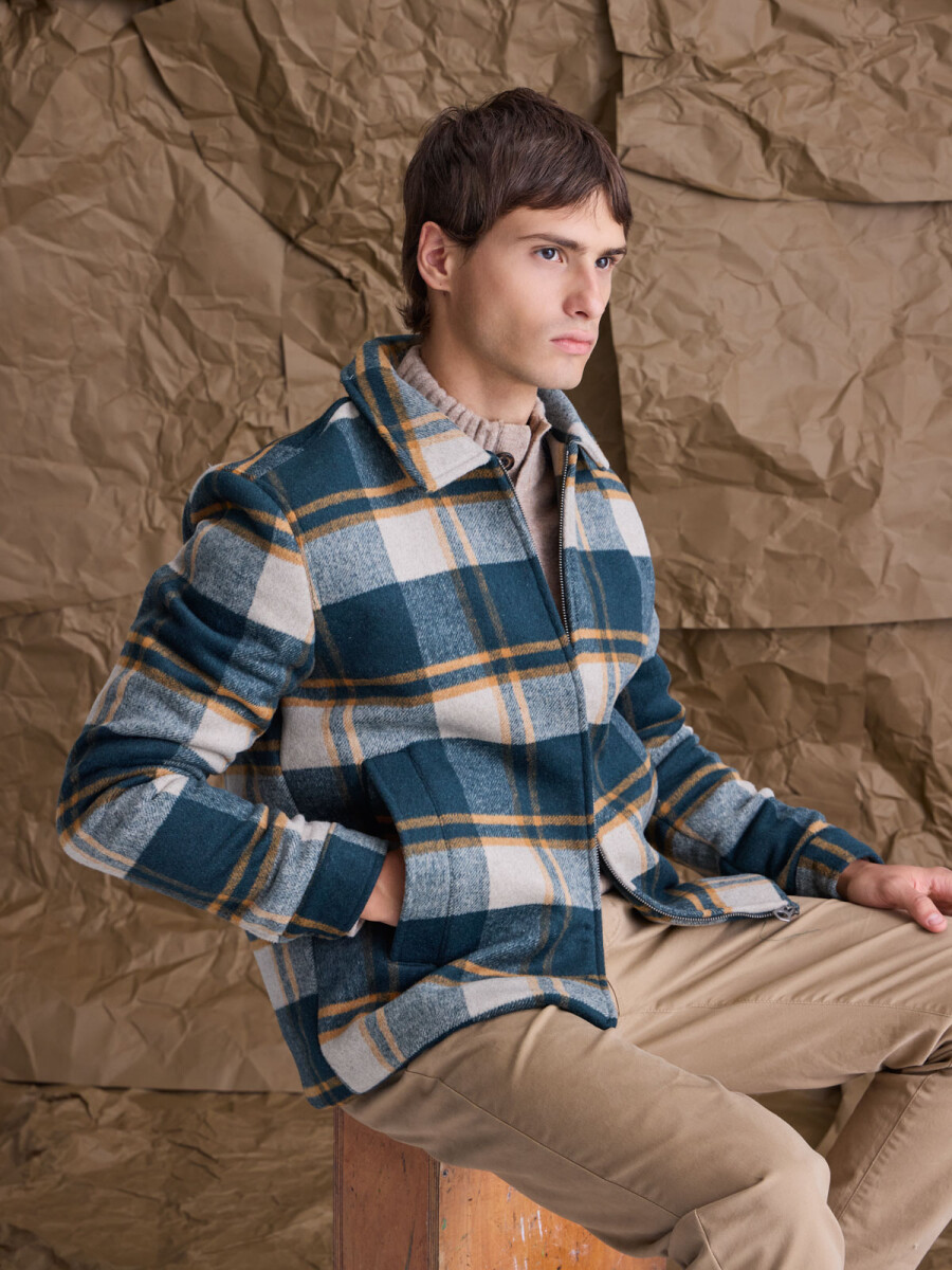 OUTWEAR NEWCASTLE - PETROLEO 