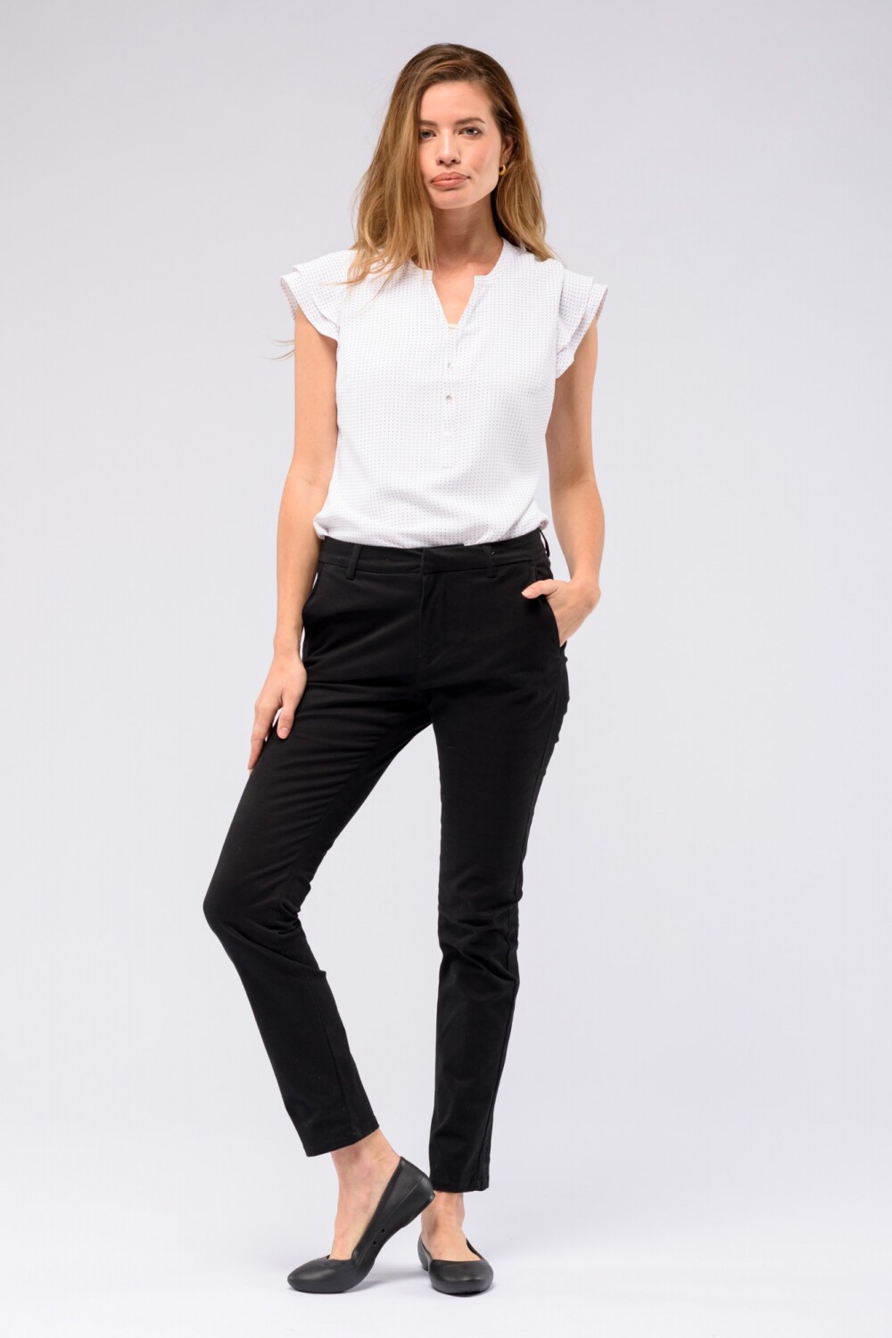 PANTALÓN DE GABARDINA CLÁSICO Negro