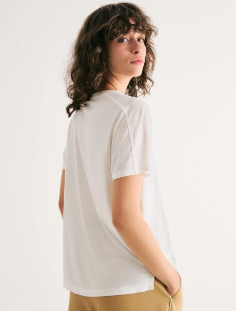 BLUSA DE VISCOSA DE CORTE REGULAR BLANCO