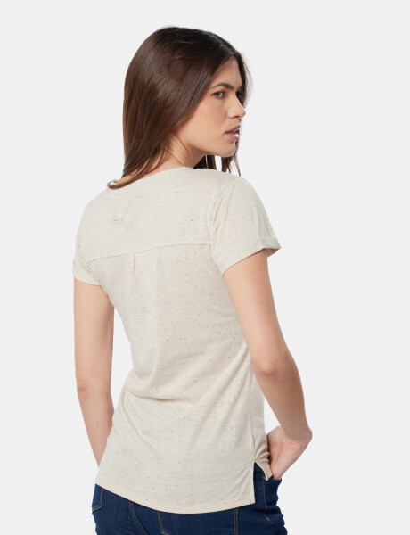 REMERA CON BOTONES Beige