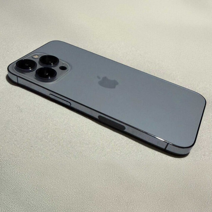 iPhone 13 Pro 128GB - Sierra Blue iPhone 13 Pro 128GB - Sierra Blue