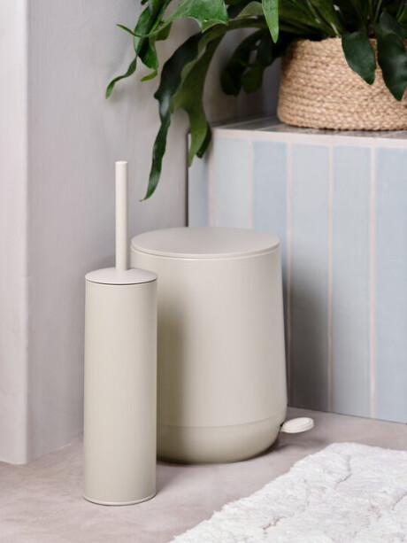 Escobilla baño BALSBY acero recubierto beige Escobilla baño BALSBY acero recubierto beige