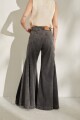 JEAN BLOOM Gris