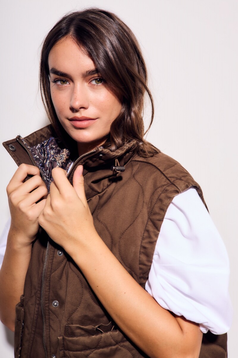 Chaleco Lavado Reversible Chocolate