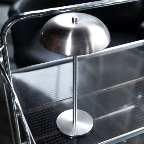 Lámpara de mesa hongo inalámbrica plateada Lámpara de mesa hongo inalámbrica plateada