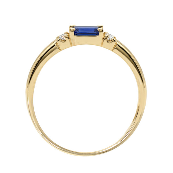 Anillo Dash de oro amarillo 18k con zafiro baguette y brillantes Anillo Dash de oro amarillo 18k con zafiro baguette y brillantes