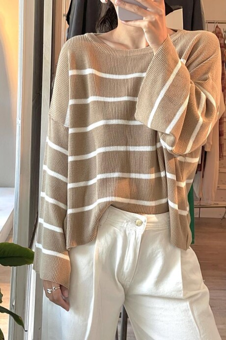 Sweater summer beige