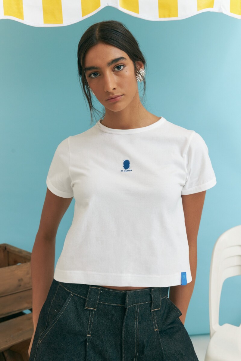 PREVENTA Remera be charrua blanco