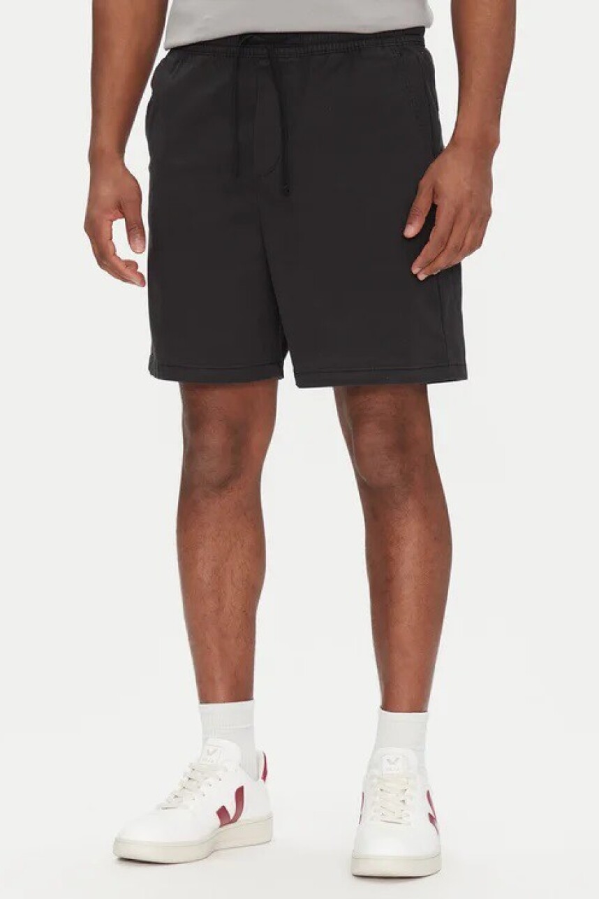 Short Essential Easy 7Inch Hombre Moonless Night