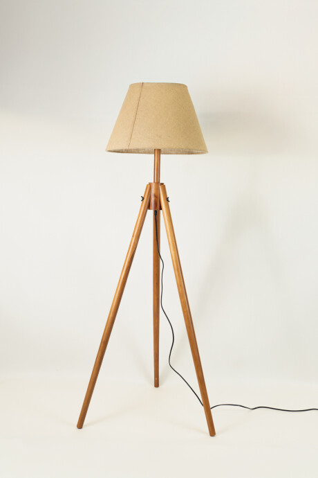 Lampara De Pie Gilbert Color Unico
