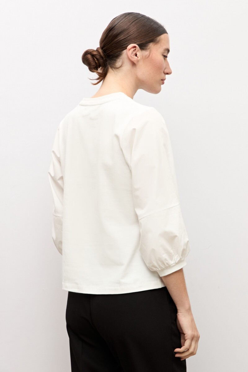 Remera mangas abullonadas blanco