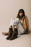 Wolf Boots Chocolate