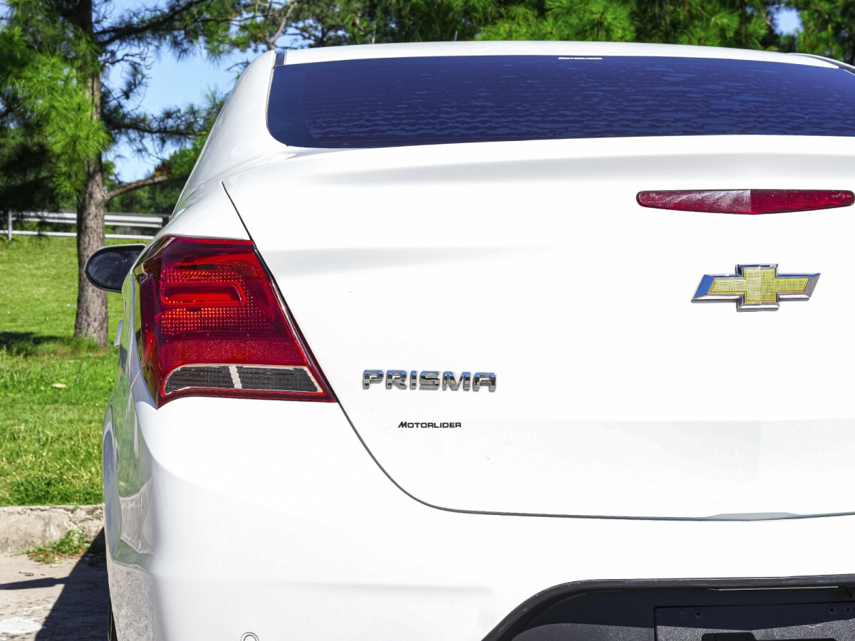 Chevrolet Prisma LTZ 1.4 | Permuta / Financia Chevrolet Prisma LTZ 1.4 | Permuta / Financia