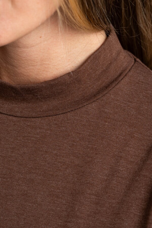 Polera Algodón Elastano Chocolate