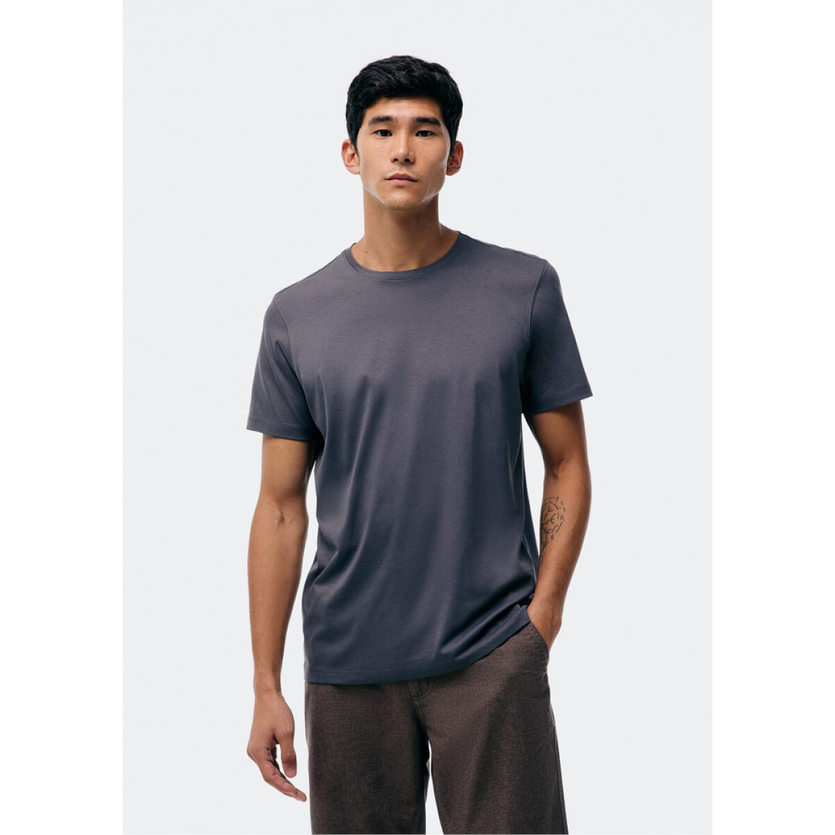 CAMISETA MM MASC - CINZA ESCURO 