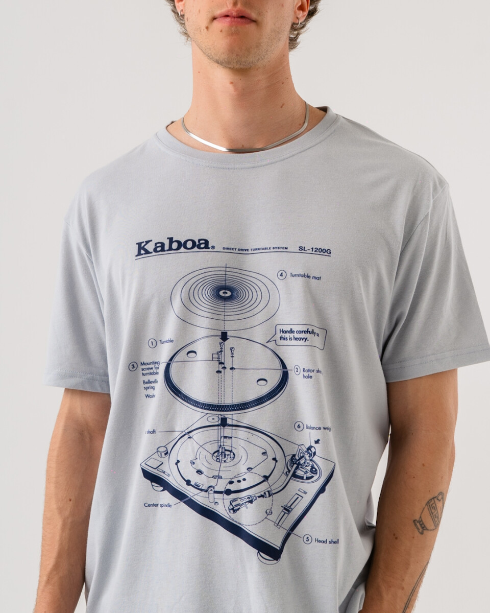 REMERA VINILO GRIS 