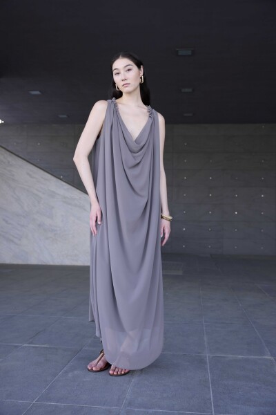 VESTIDO MAXI Gris