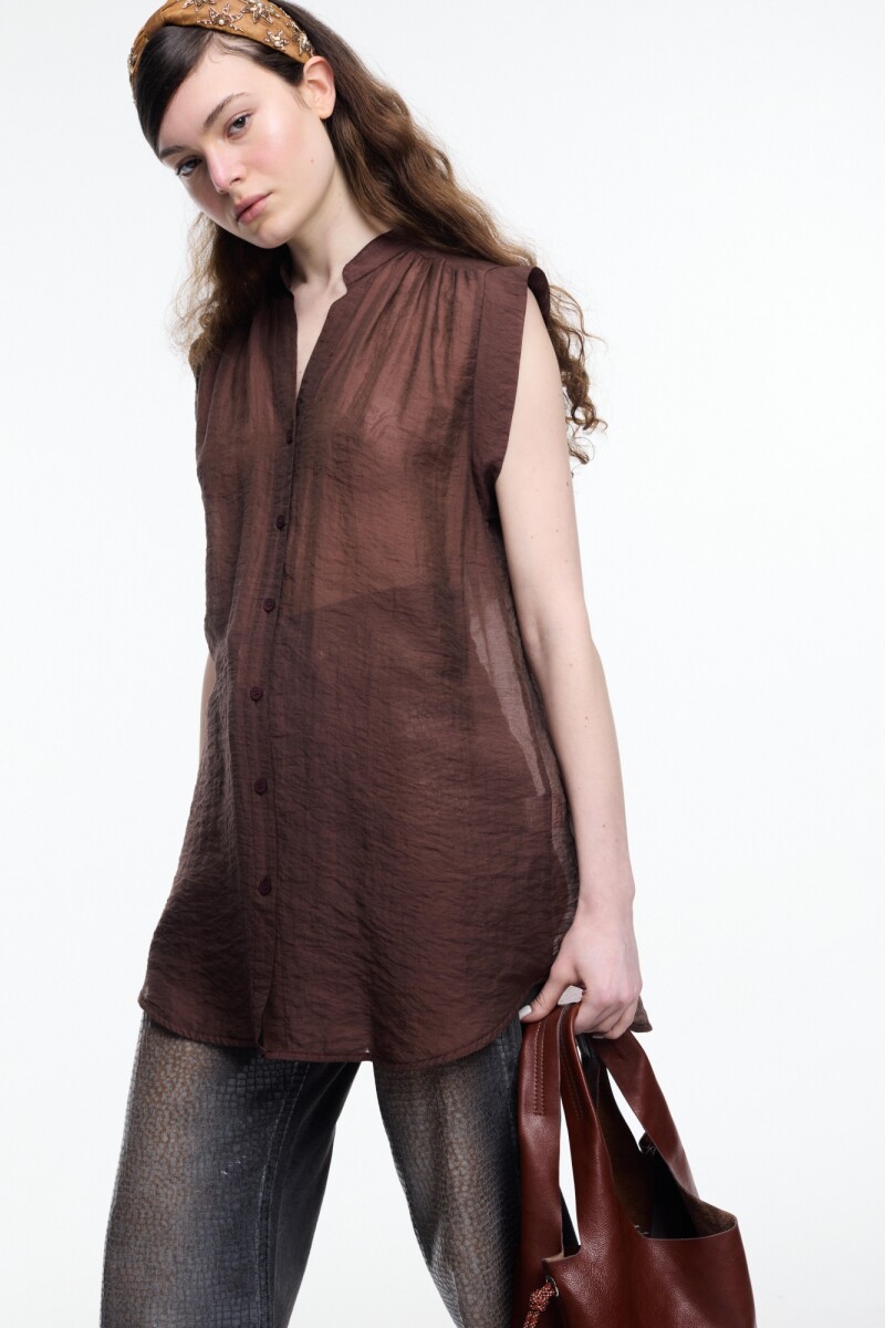 CAMISA SIN MANGAS Chocolate