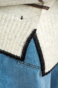 Sweater Rayado Marrón