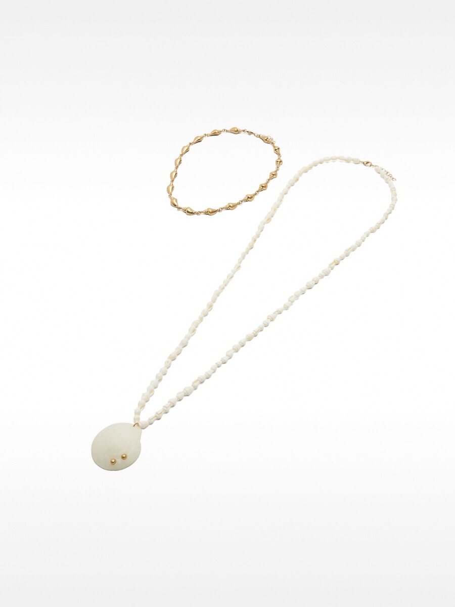 Set De Collares Con Conchas blanco
