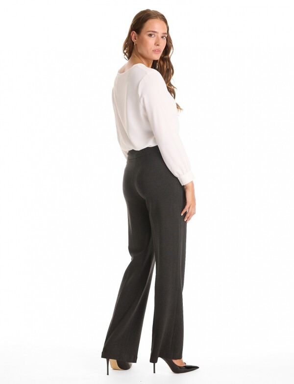Pantalon Confort Pull On GRIS OSCURO