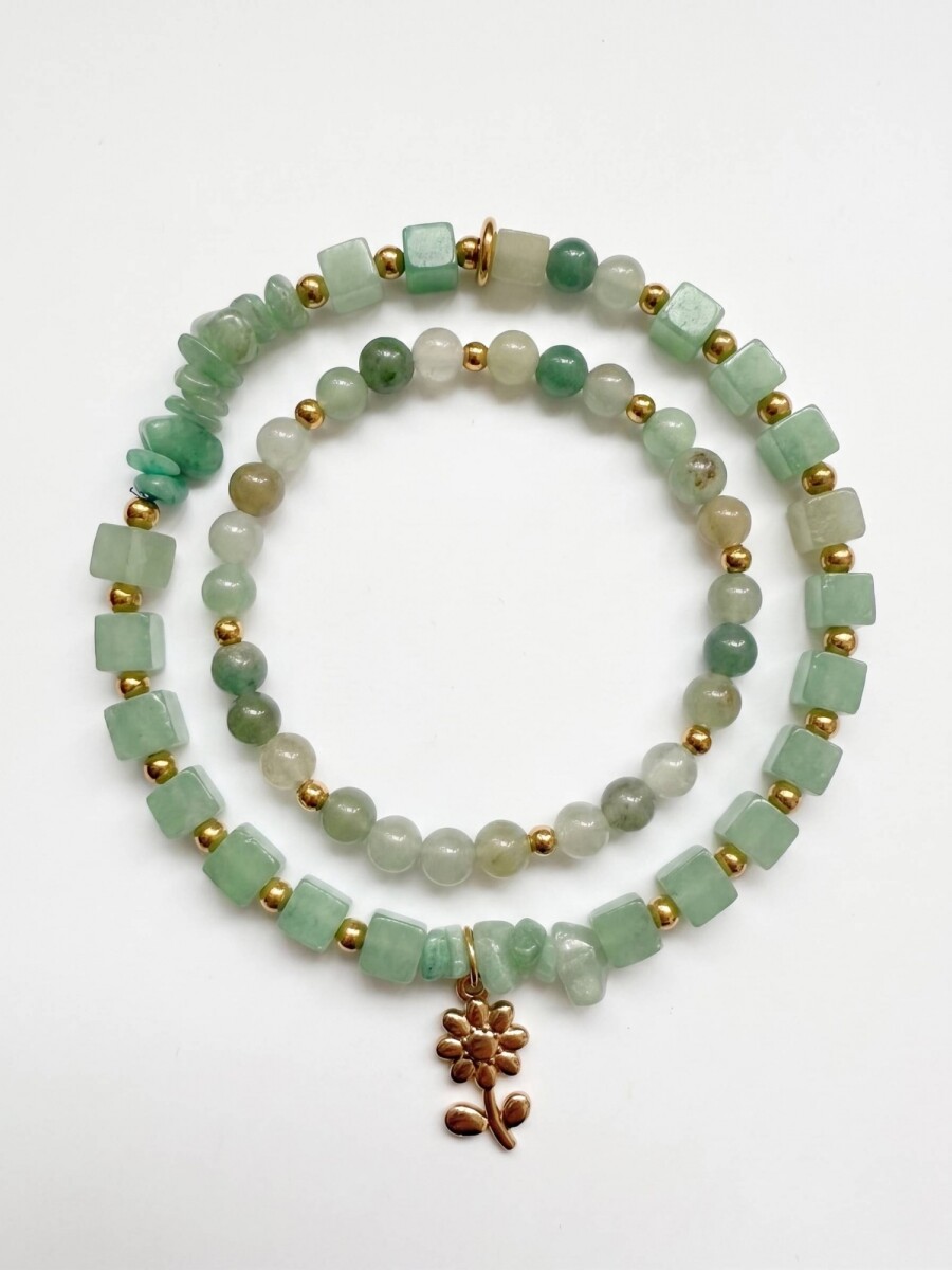 Pulsera piedras naturales con dije acero - dorado 