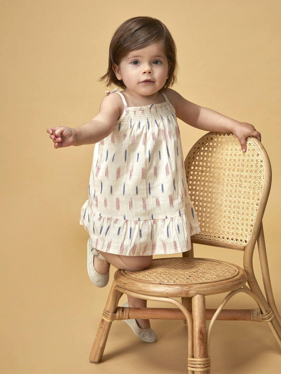 Vestido Ikat Con Nido De Abeja. Blanco Roto