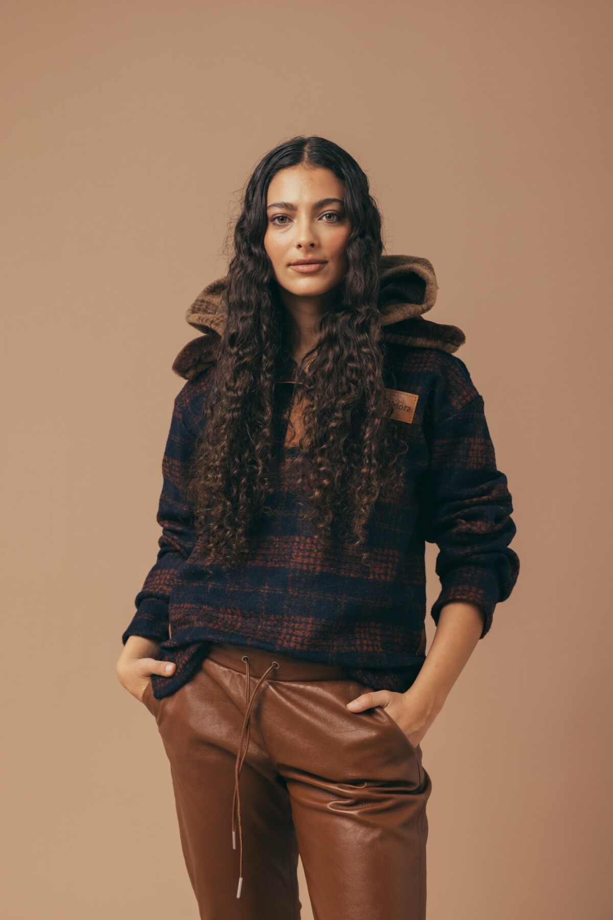 Buzo Crazy Bear Cuadrillé Terracota Y Azul