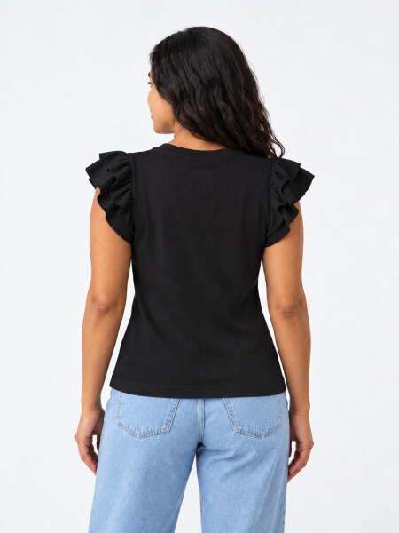 REMERA JOAQUINA NEGRO.