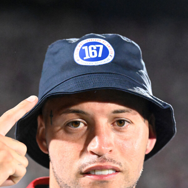 GORRO PILUSO 167 TITULOS Nacional Licencias unisex 001