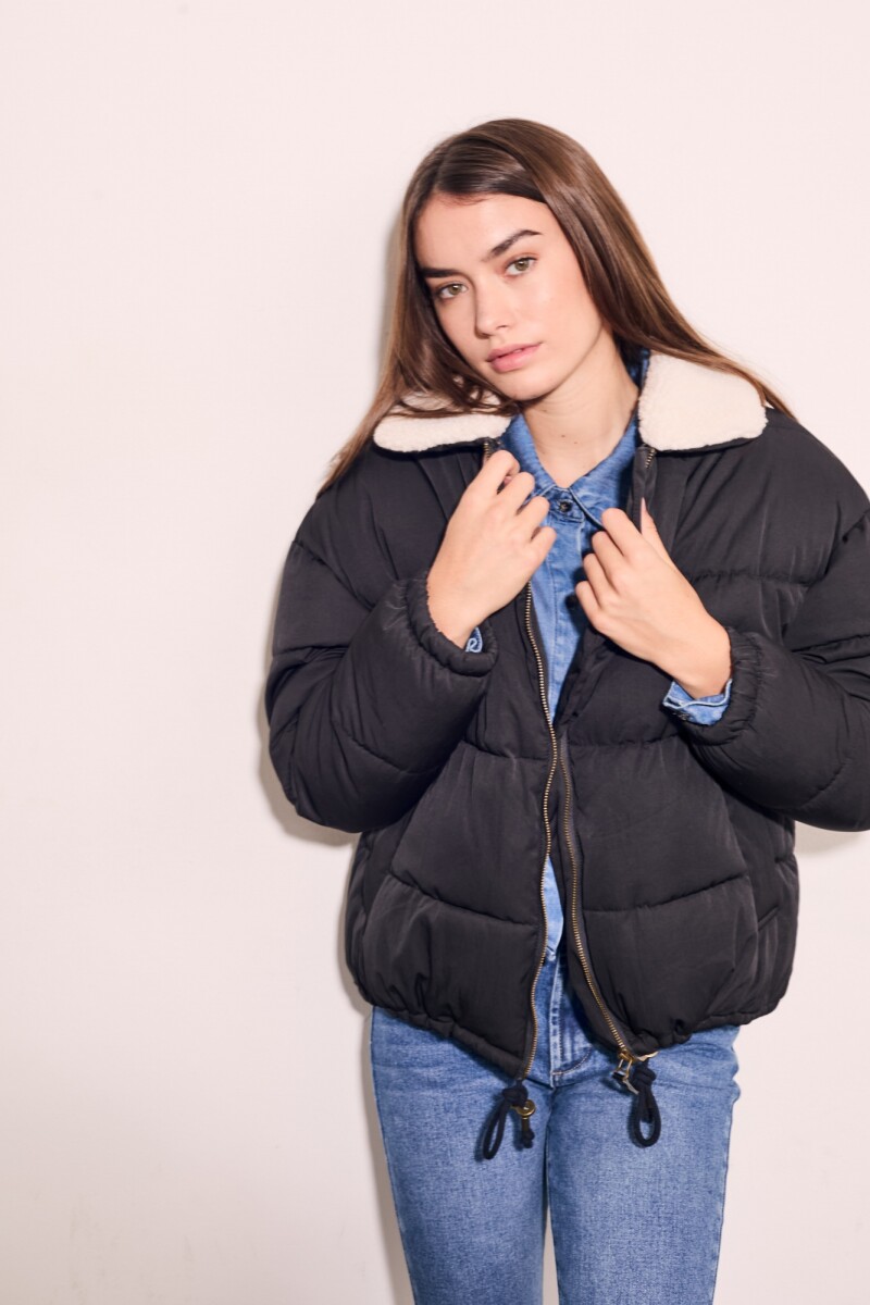 Campera Capitoneada Negro