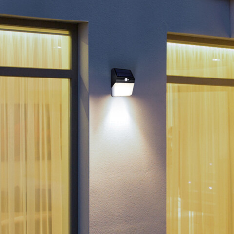 Aplique LED solar c/ sensor, exterior 400Lm cálida IX3054