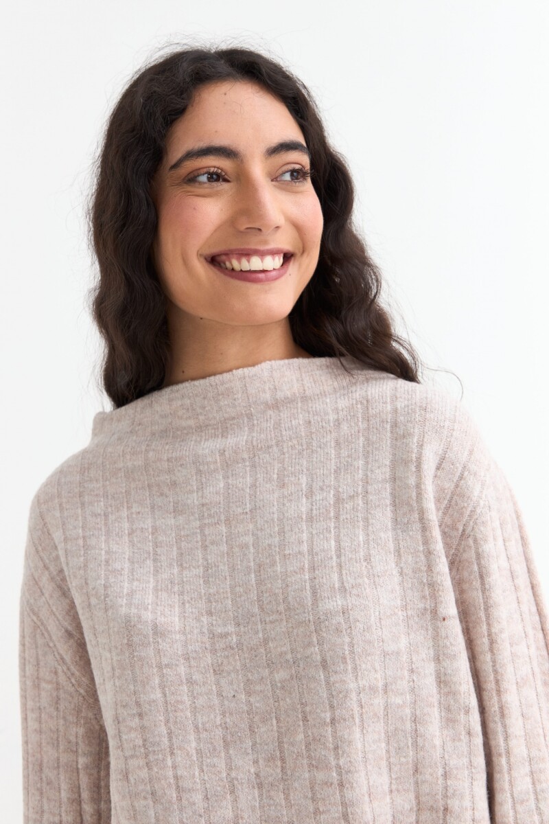 Sweater canalé con mangas oxford BEIGE