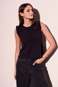 Remera Texturada Manga Tablitas Negro