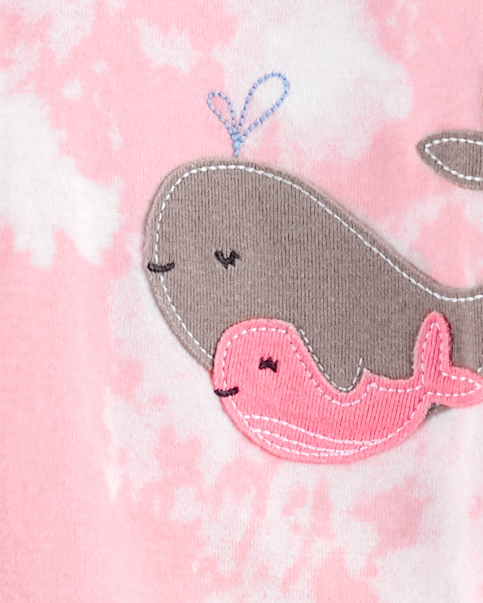 Pijama una pieza de algodón con pie estampa ballenas. Talles 2-5T Pijama una pieza de algodón con pie estampa ballenas. Talles 2-5T