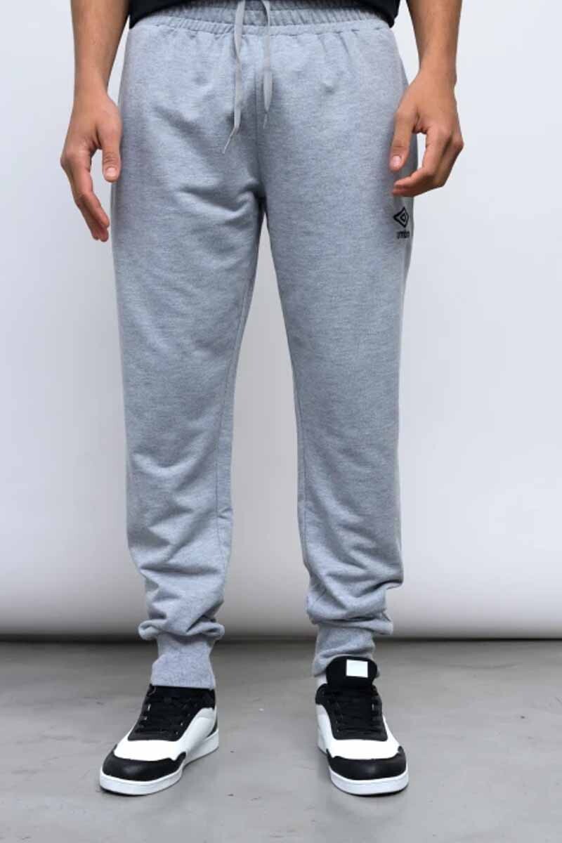 Pantalón Umbro Basic sin felpa Gris