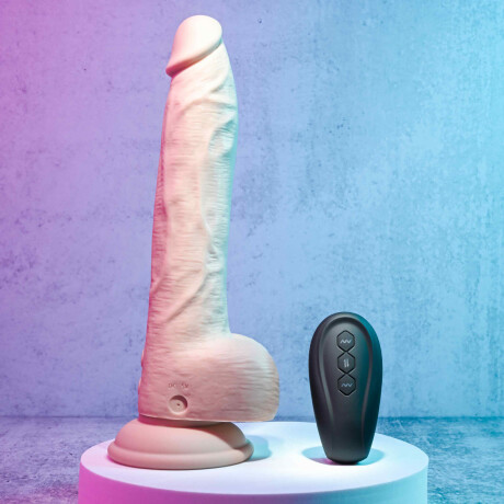 Vibrador Realístico Thrust In Me Evolved c/ Control Remoto Vibrador Realístico Thrust In Me Evolved c/ Control Remoto