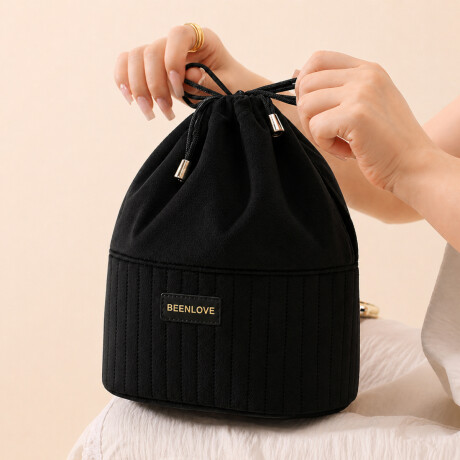 Neceser rigido con cierre ajustable Velvet BLove Negro