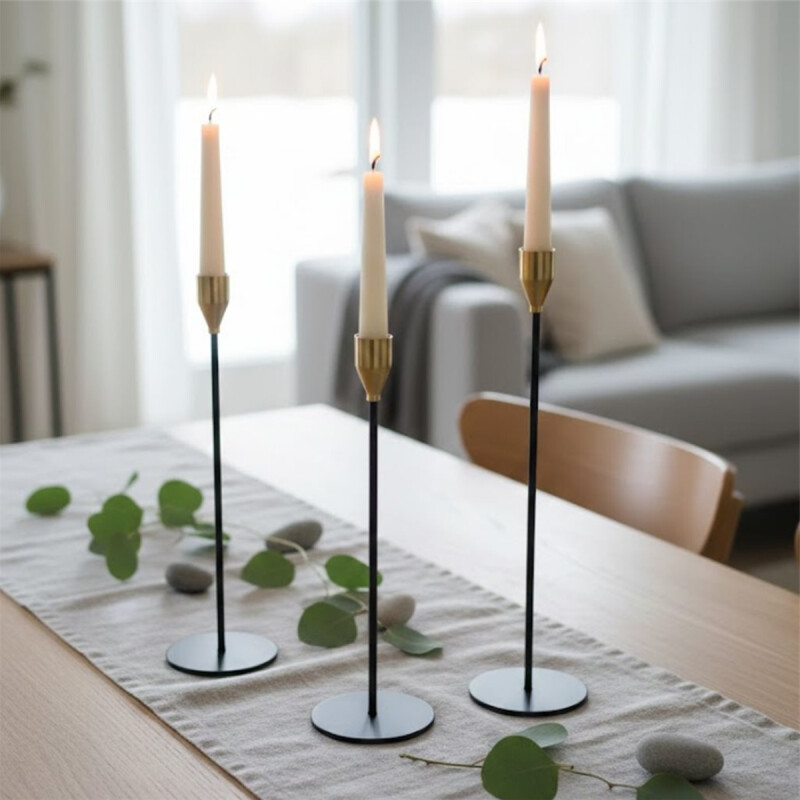 SET 3 CANDELABRO 8x23/28/33CM CON PUNTA DORADA SET 3 CANDELABRO 8x23/28/33CM CON PUNTA DORADA