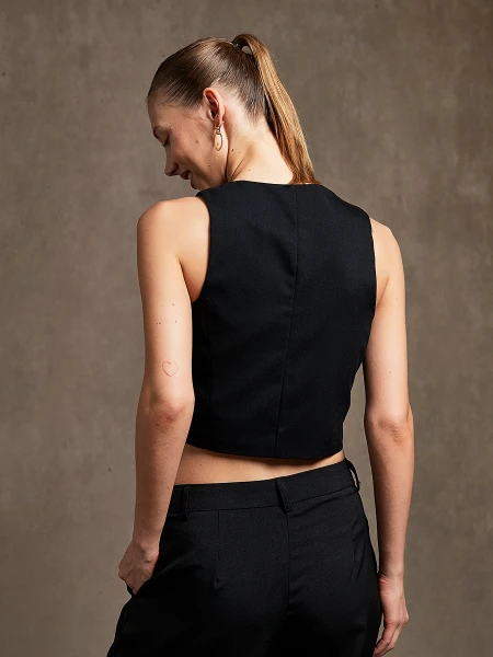 TOP OONA NEGRO