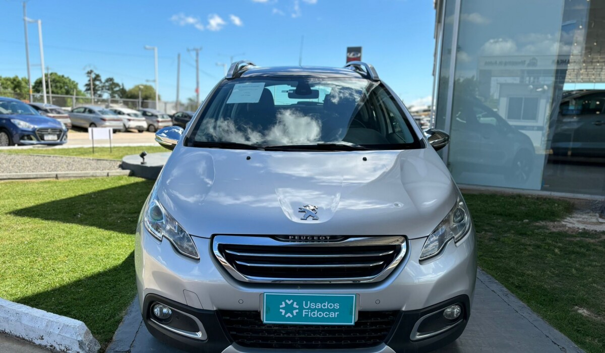 Peugeot 2008 Griffe MT6 - 2018 Peugeot 2008 Griffe MT6 - 2018