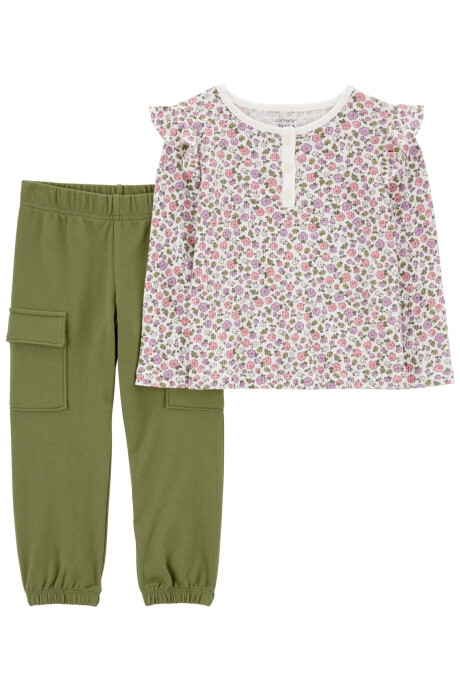 Set dos piezas de algodón, pantalón cargo y remera, diseño floral Set dos piezas de algodón, pantalón cargo y remera, diseño floral