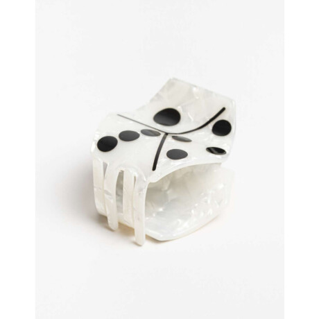Broche Acrílico Dado Combinacion Bicolor