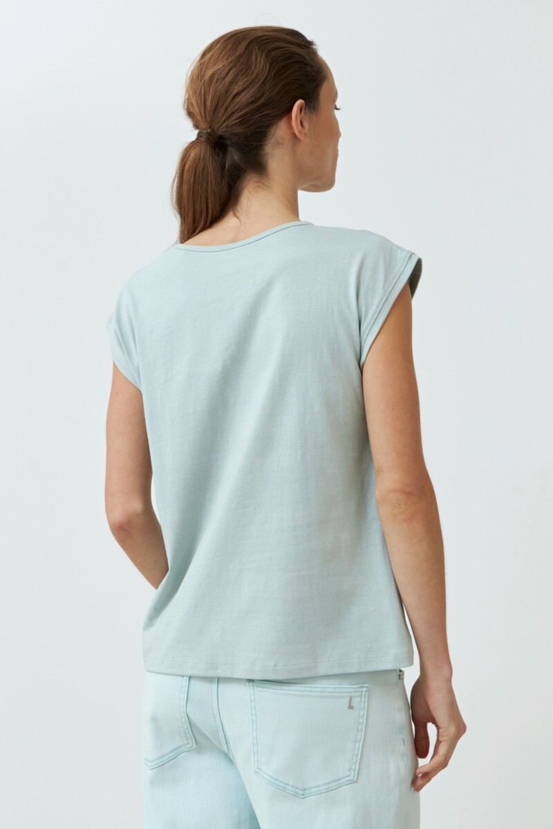 Remera estampada Jazmín Silvestre verde agua