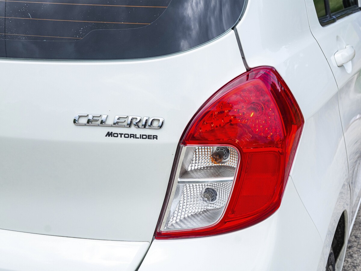 Suzuki Celerio GL 1.0 EXCELENTE ESTADO! | Permuta / Financia Suzuki Celerio GL 1.0 EXCELENTE ESTADO! | Permuta / Financia